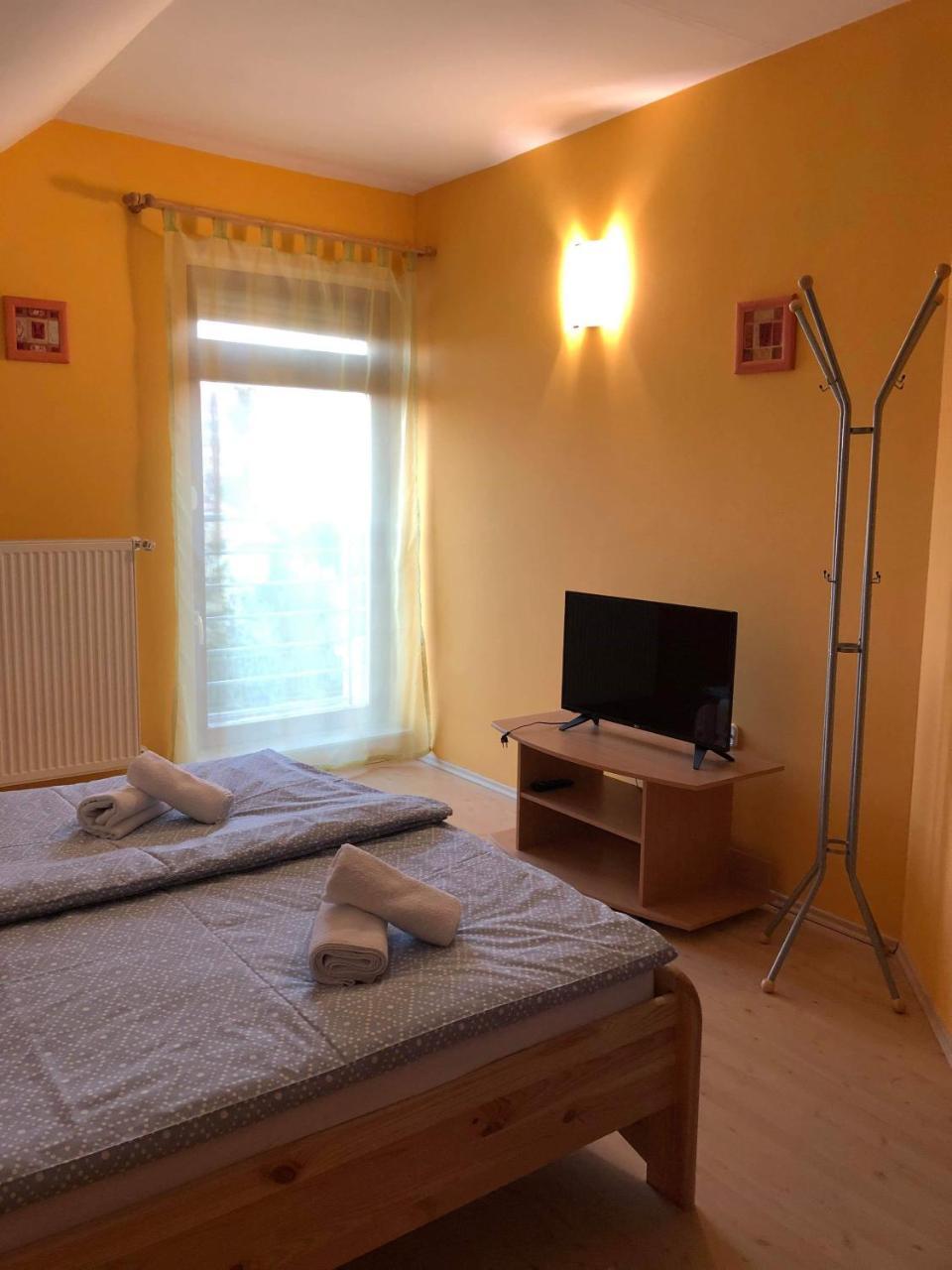 Kristaly Apartmanhaz Sárvár Dış mekan fotoğraf