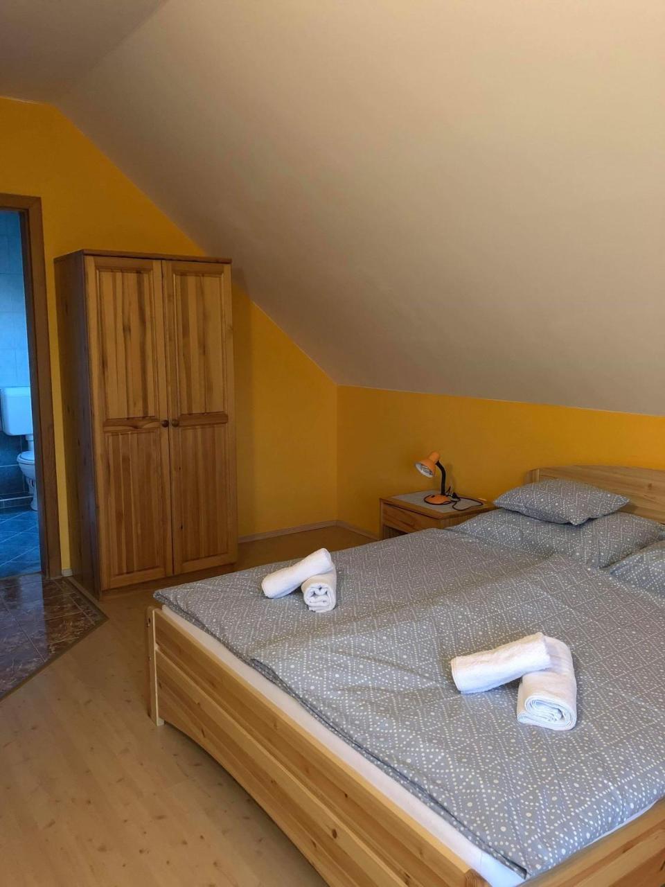 Kristaly Apartmanhaz Sárvár Dış mekan fotoğraf